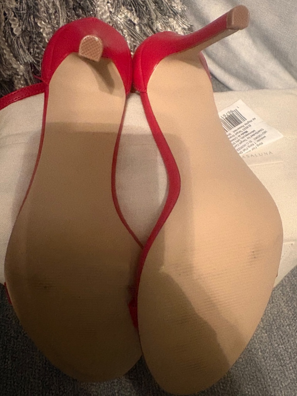Red pump - Picture 4 of 4